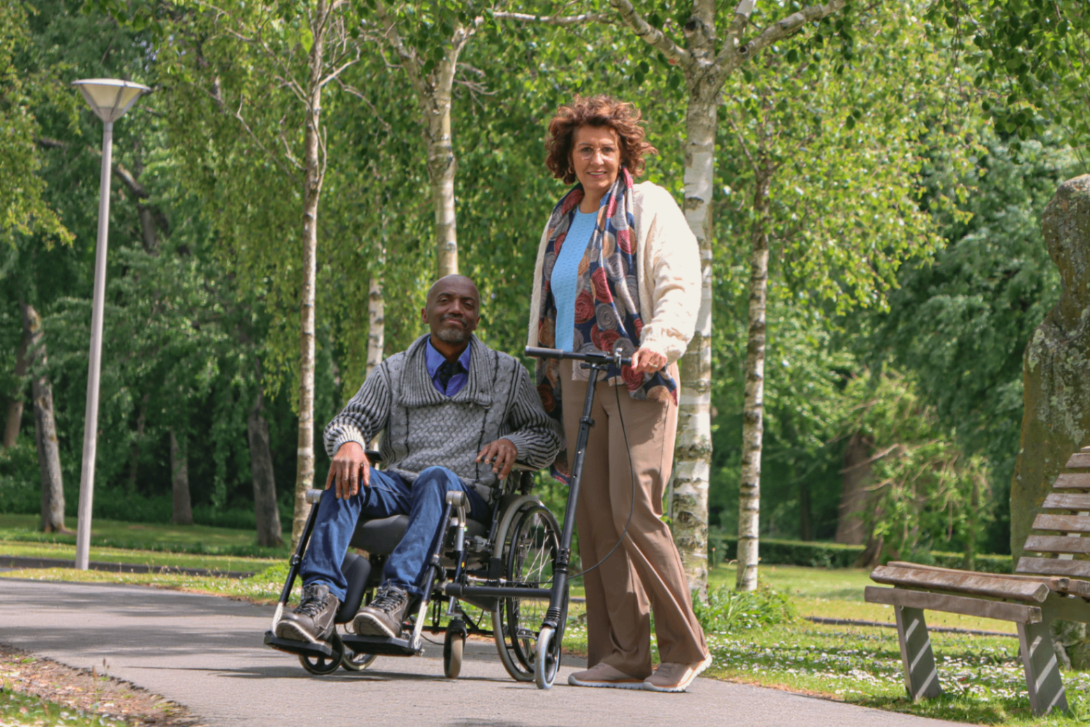 Wandeling in een lommerrijk park